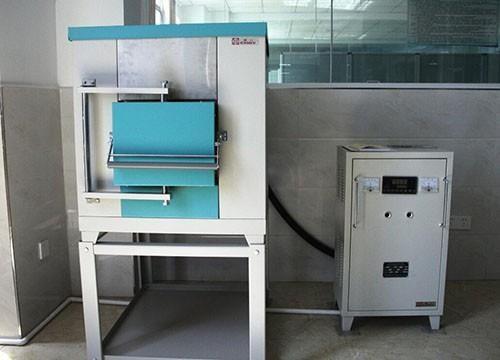 Laboratory side